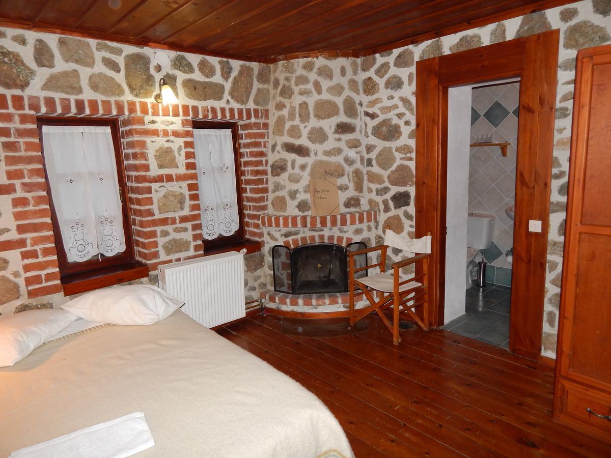 Ξενώνας Αριάδνη - Guesthouse Ariadni Lemos ภายนอก รูปภาพ
