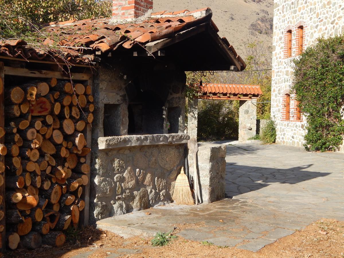 Ξενώνας Αριάδνη - Guesthouse Ariadni Lemos ภายนอก รูปภาพ