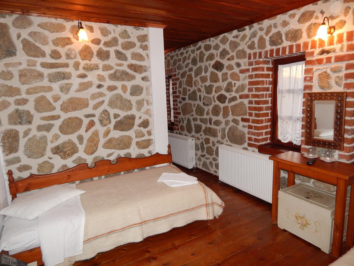 Ξενώνας Αριάδνη - Guesthouse Ariadni Lemos ภายนอก รูปภาพ